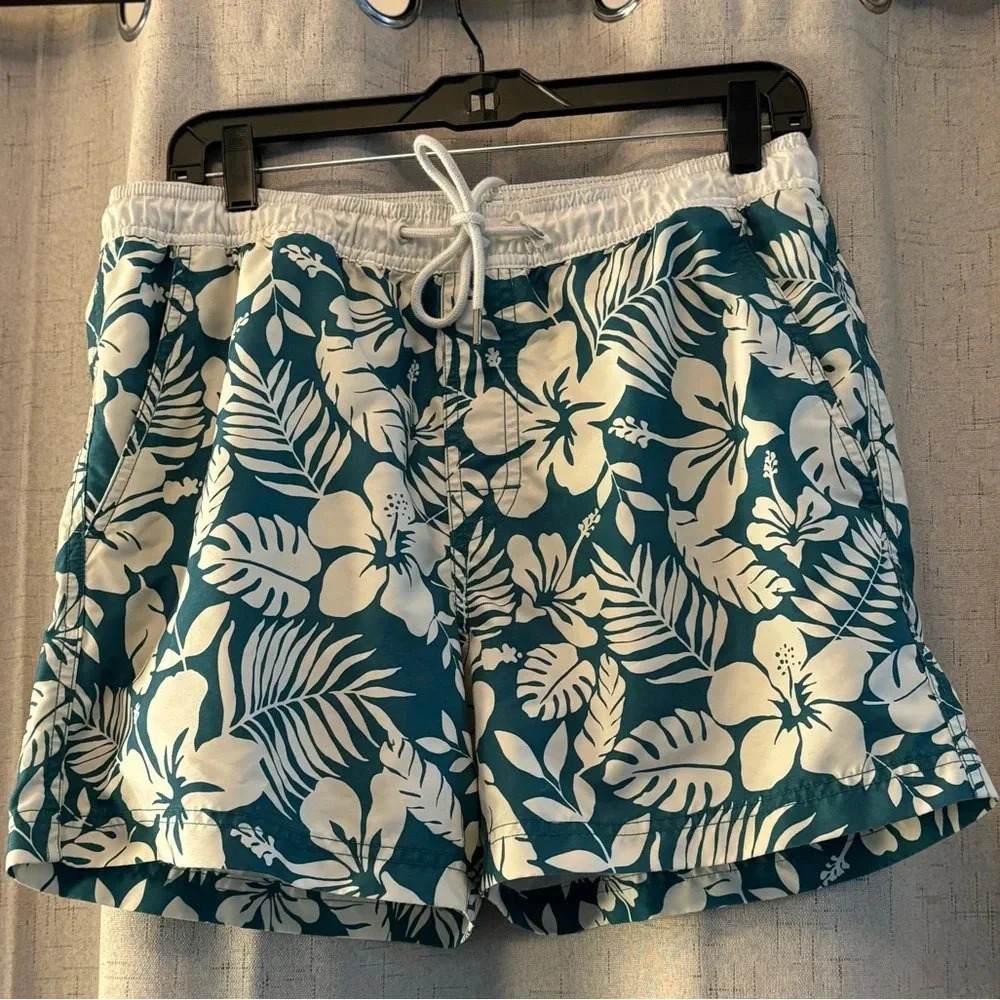 American Eagle AE 5" Floral Swim Trunk, Men’s Size M. Green and White with ties. - Picture 2 of 9